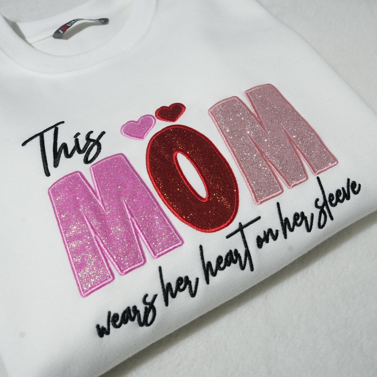 Custom Mama/Mom "Wear Heart on Her Sleeve" Sequin Sweatshirt with Kids' Names | Mother's Day Gifts