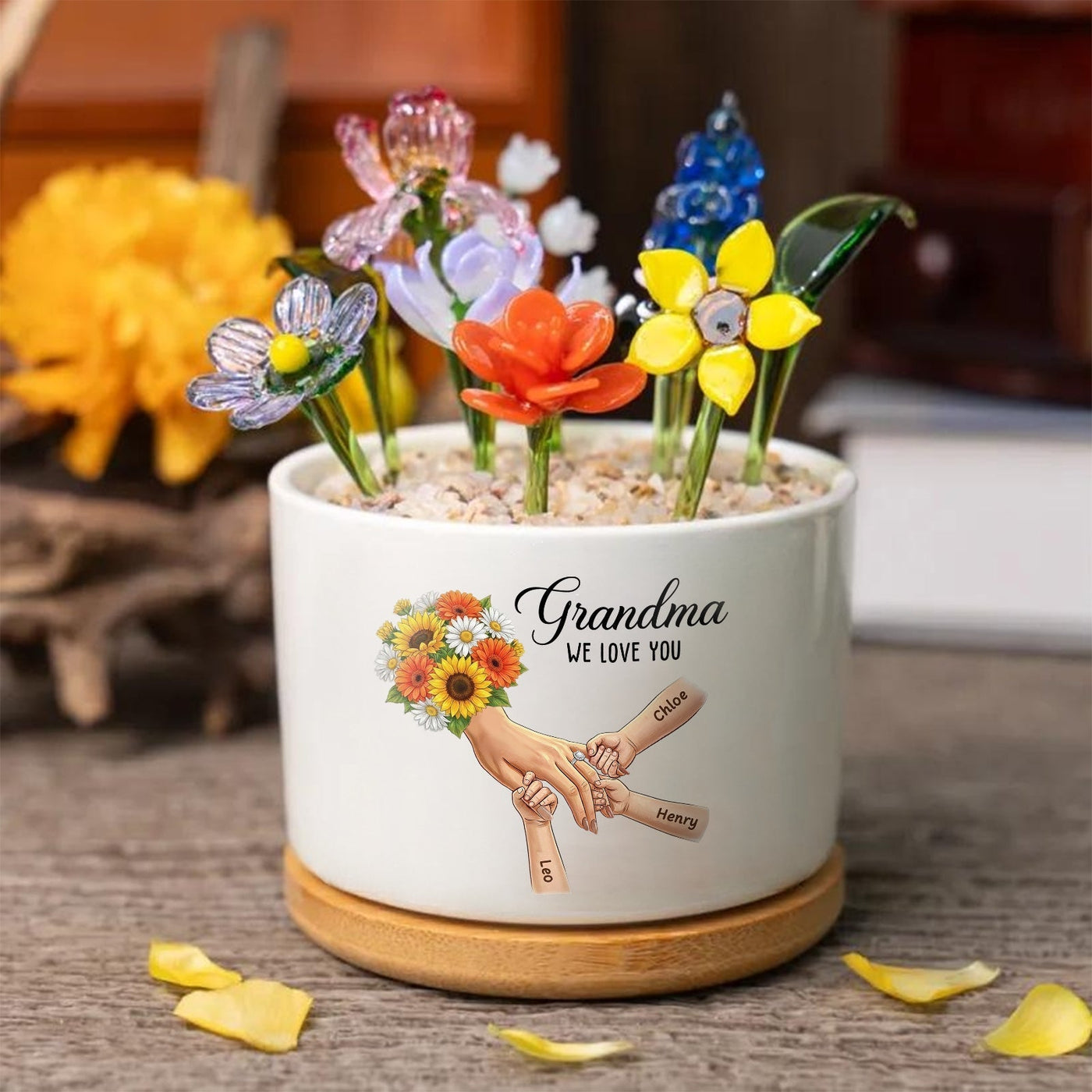 Personalized Sunflower Large Plant Pot-Personalized Mom Holding Hands|Best Mother's Day Gift– Timeless Gift for Every Home