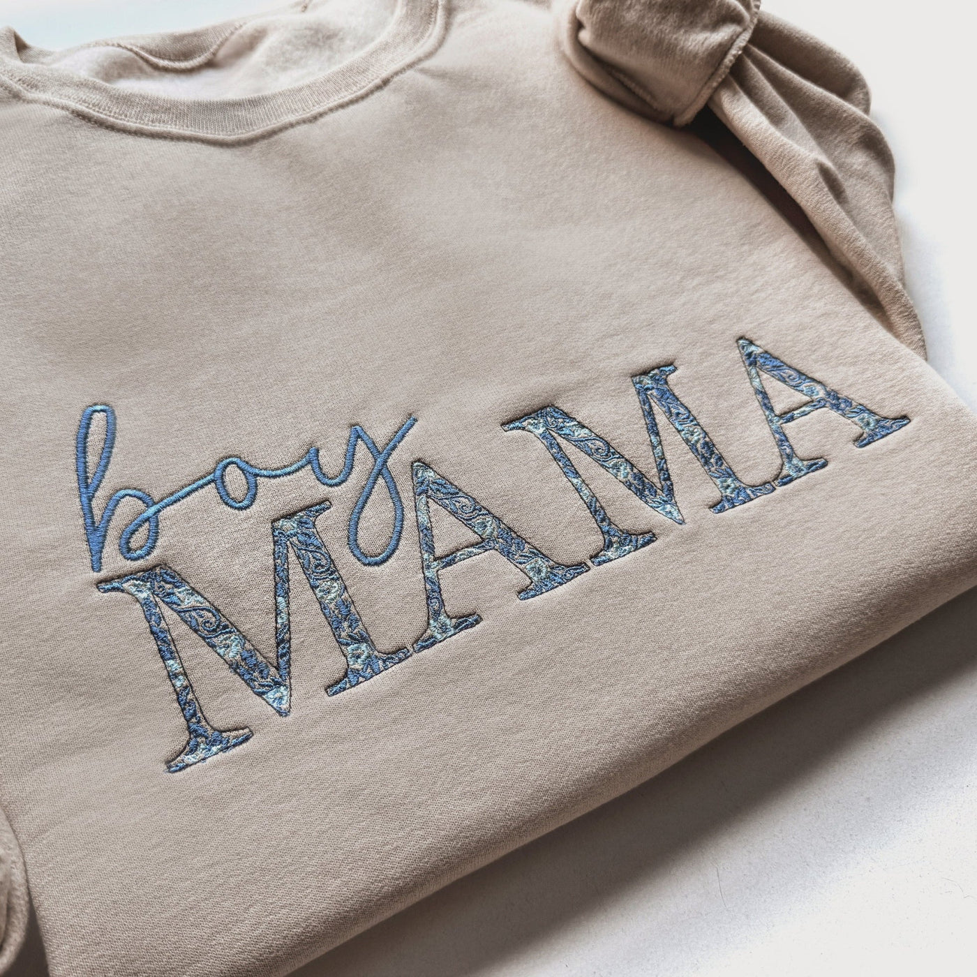 Mama Embroidered Sweatshirt with Floral Chinoiserie Pattern