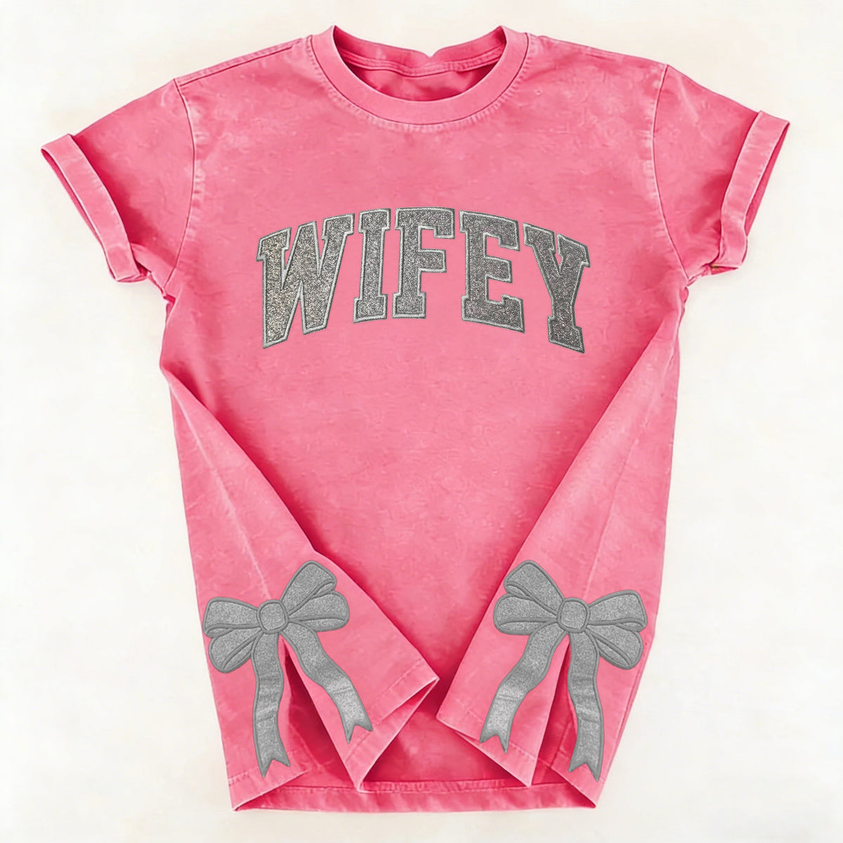 Custom Trendy and Cute Mama Embroidered Glitter Side Bow Washed Sweatshirt | Mother's Day Gift