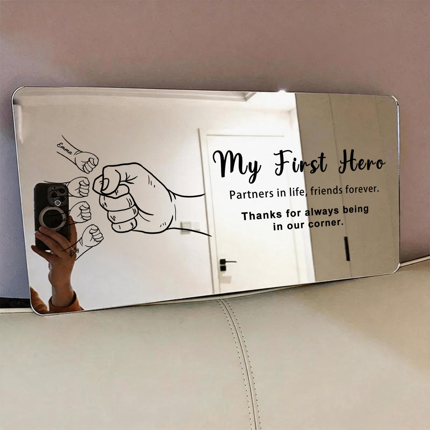 Personalized Dad & Kids Fist Bump Mirror Light – Custom Father’s Day Gift
