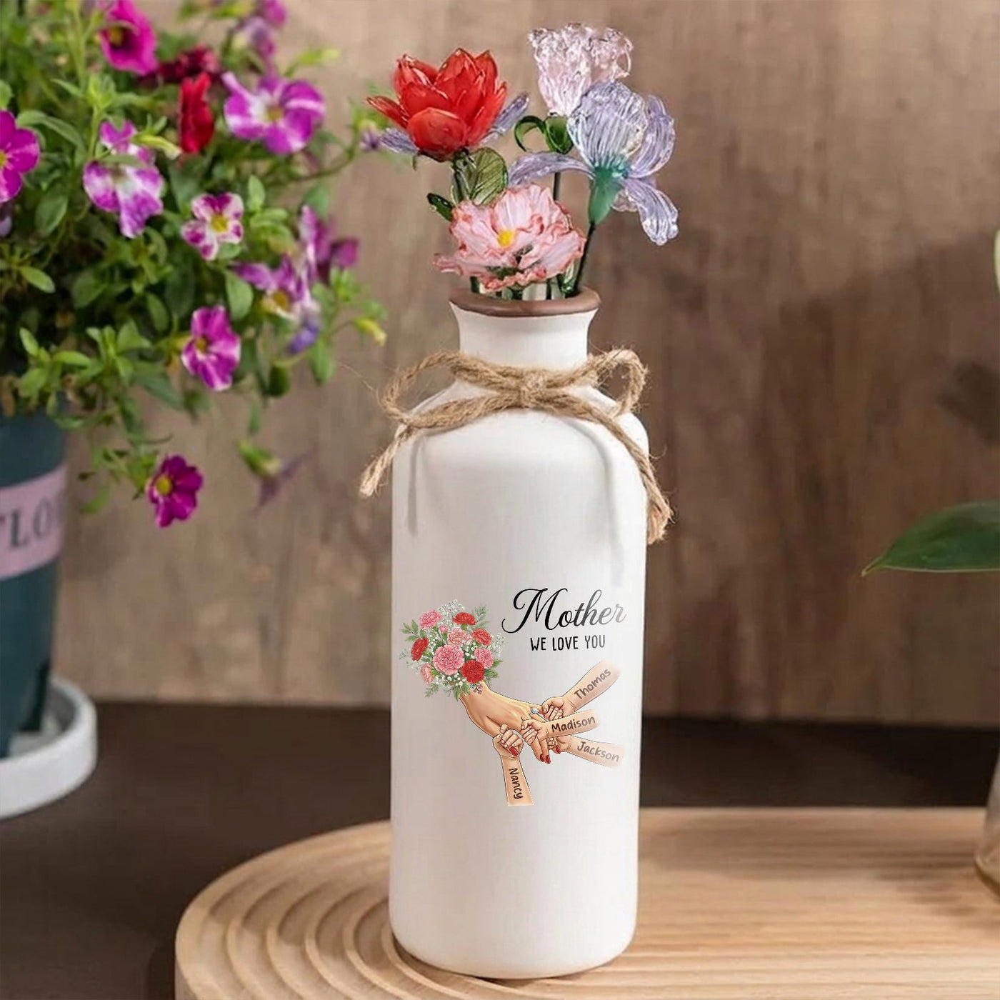 Personalized "Carnation" Vase-Personalized Mother Holding Hands|Best Mother's Day Gift– Timeless Gift for Every Home