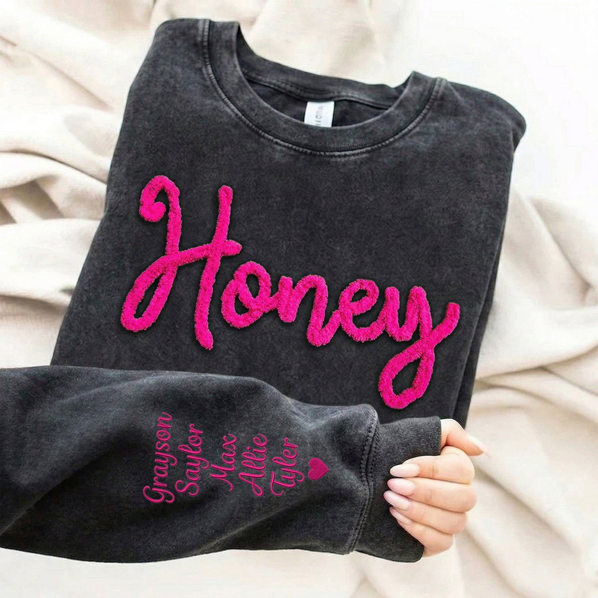 Custom Gigi Honey Name Chenille Yarn Embroidered Washed Clothes