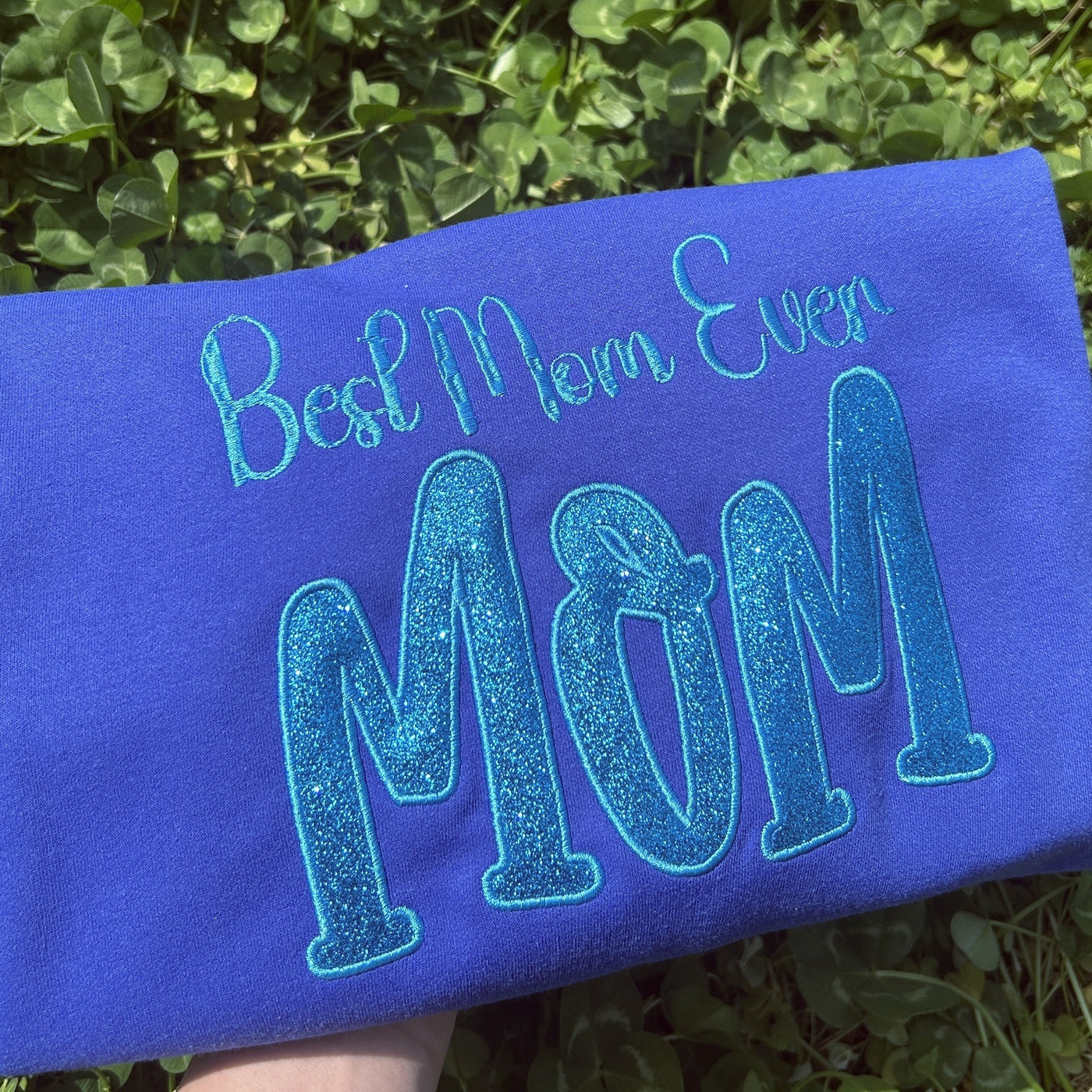 Custom Mom's Glitter Embroidered T-shirt and Sweatshirt | a gift for mom with a warm word