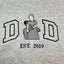 A Papa T-shirt with a photo and a sweatshirt separately embroidered with the portraits of the father and the child