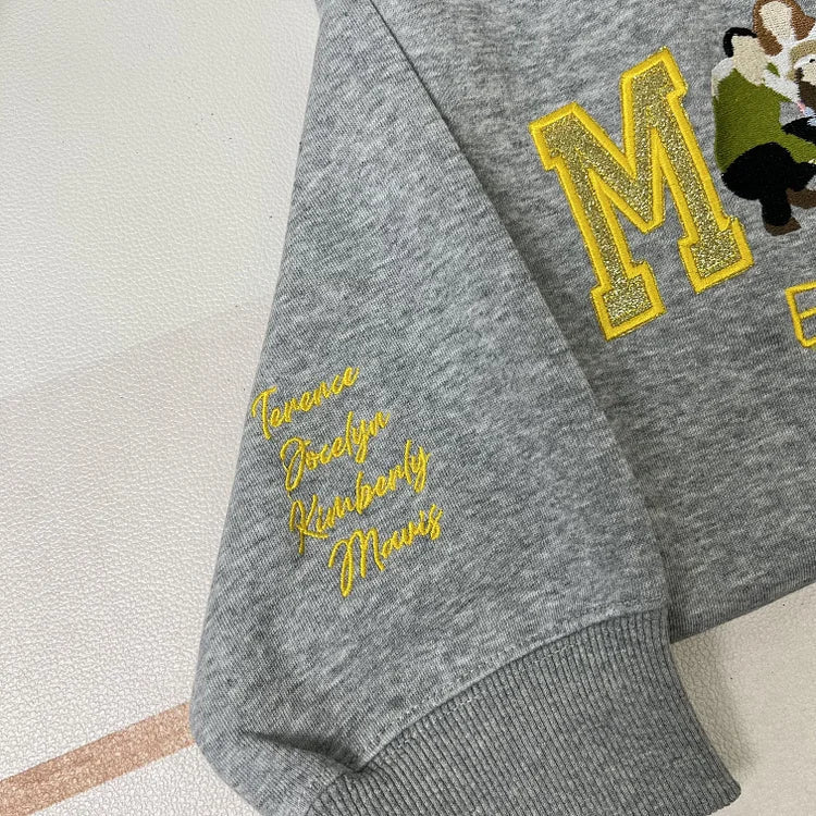 Customize Mom's Glitter Sweatshirt With Photo To Show Her Love