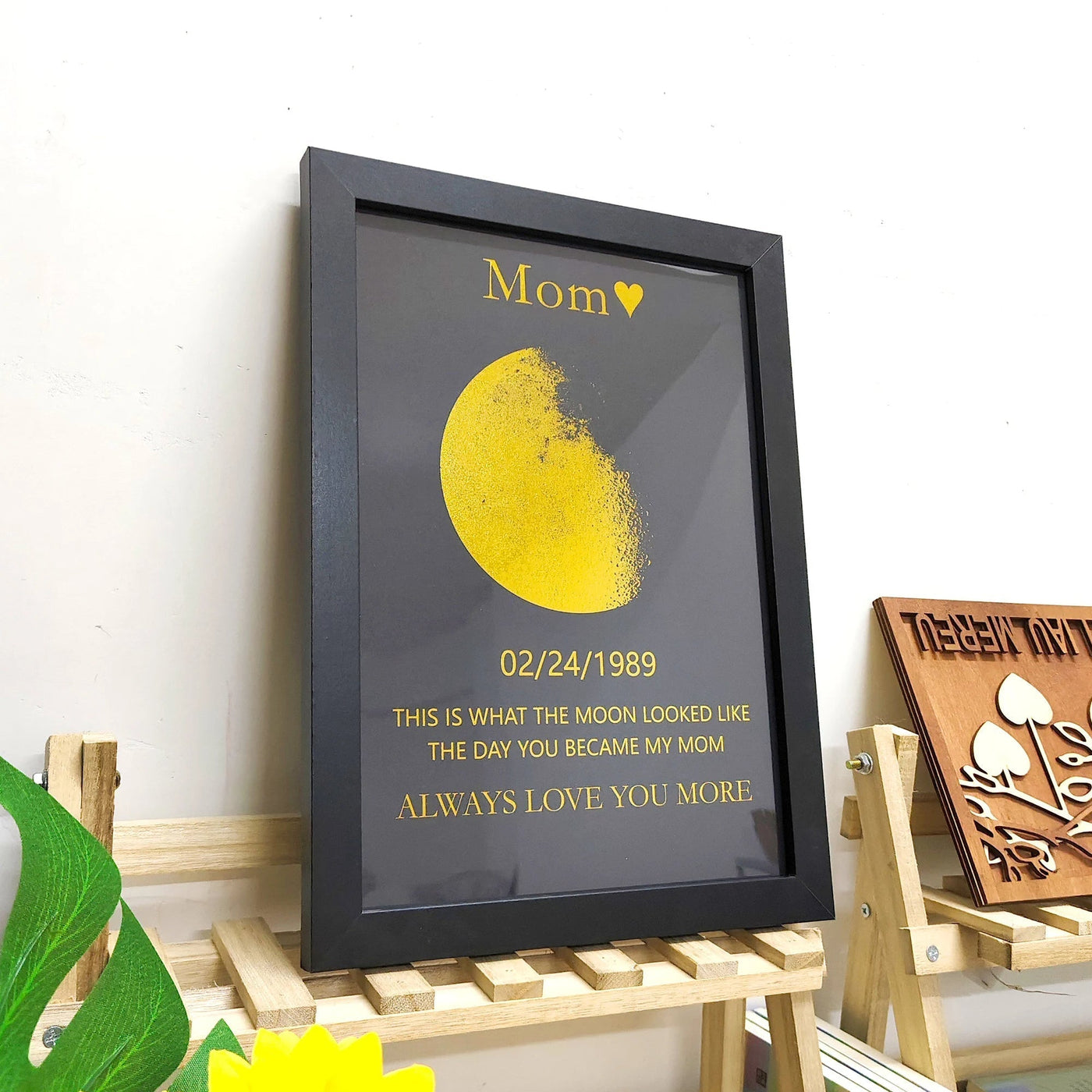 Custom Moon Phase With Custom Text - Commemorative Gift for Mom