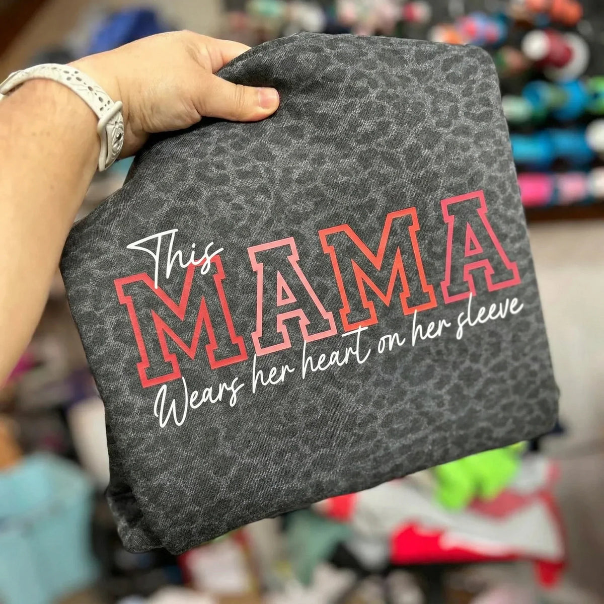 Wear Your Heart on Your Sleeve – Personalized Mama Leopard Sweatshirt with Kids’ Names