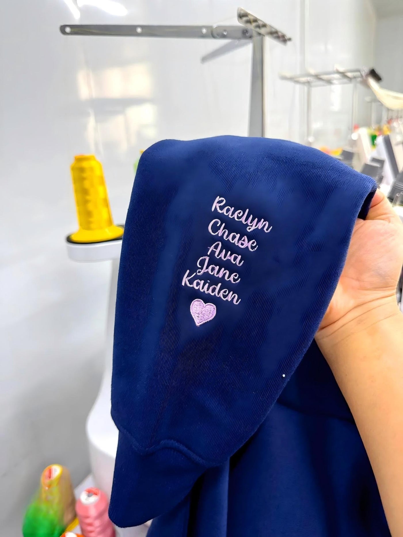 Custom Chenille Yarn Embroidered Mama Sweatshirt – Kids Names on Sleeve | Mother’s Day Gift for Mom