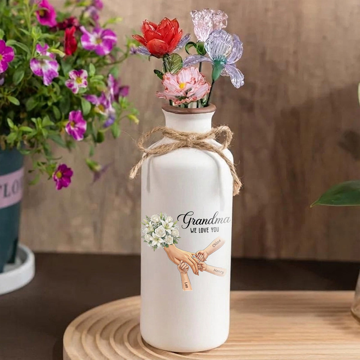 Personalized "White Lily & White Roses" Vase-Personalized Grandma Holding Hands|Best Mother's Day Gift– Timeless Gift for Every Home
